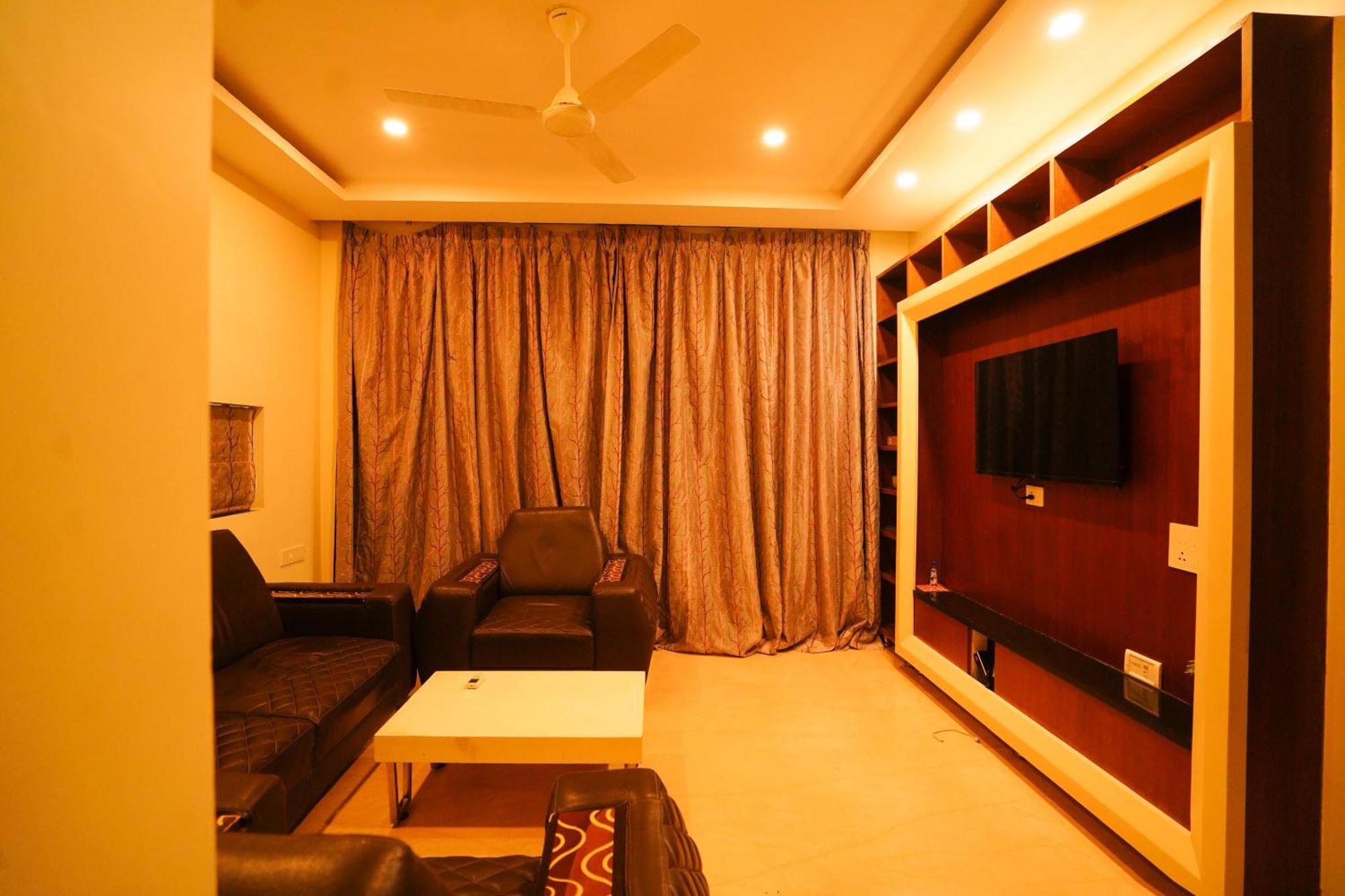 Golden Villa - Duplex House With Private Theater - Near To Alipiri And Bhudevi Ttd Ticket Counter And Kapilateertham Tirupati Luaran gambar