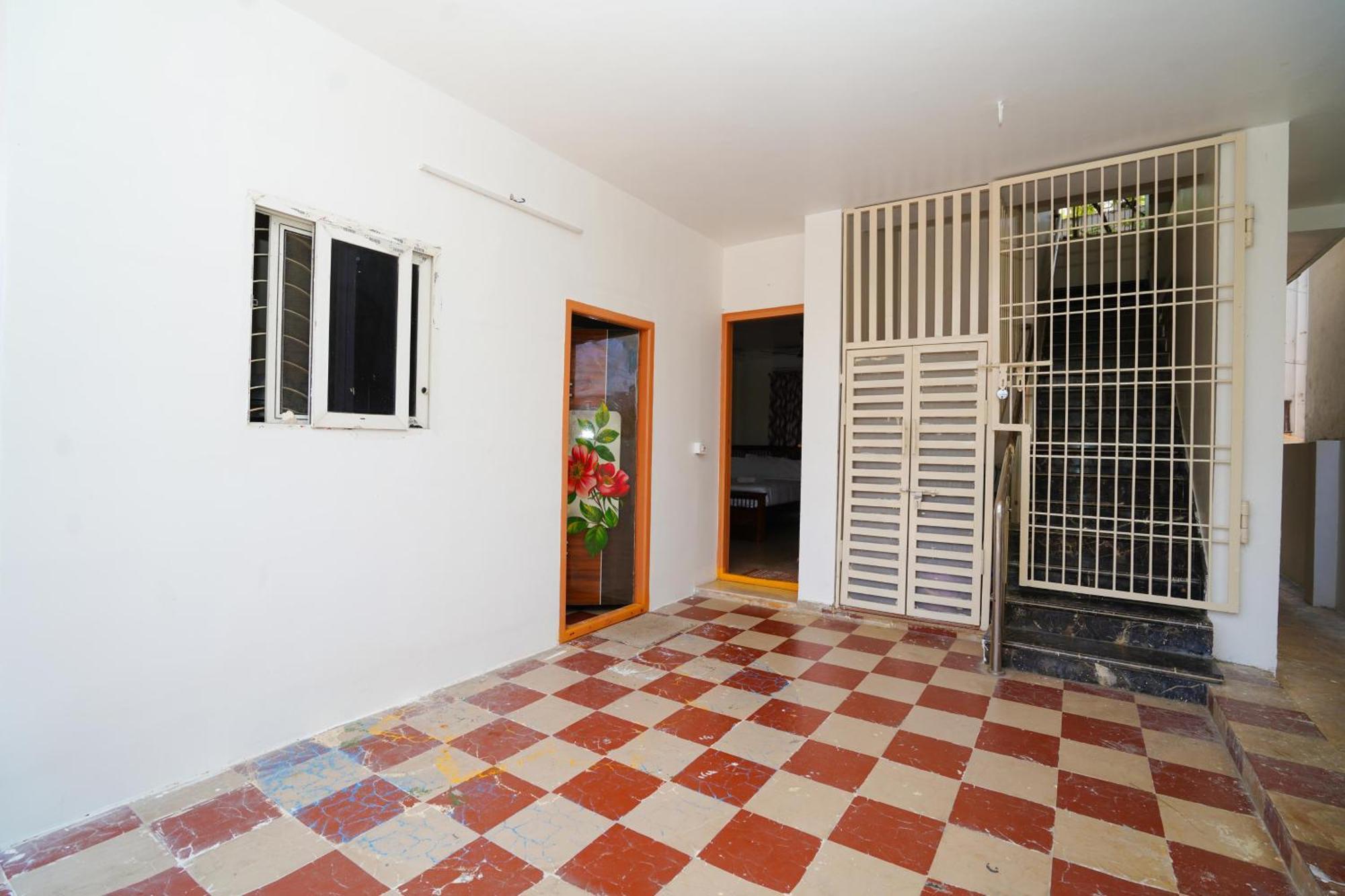Golden Villa - Duplex House With Private Theater - Near To Alipiri And Bhudevi Ttd Ticket Counter And Kapilateertham Tirupati Luaran gambar