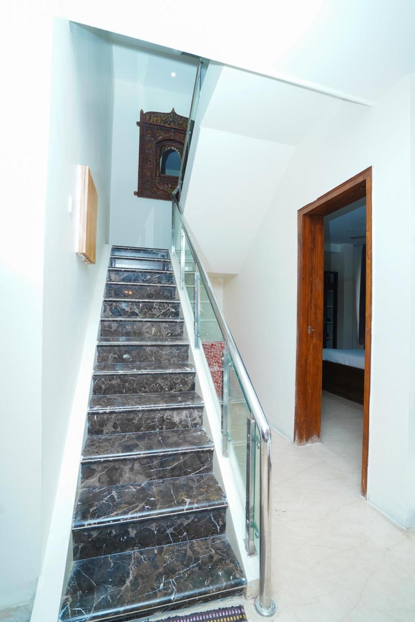 Golden Villa - Duplex House With Private Theater - Near To Alipiri And Bhudevi Ttd Ticket Counter And Kapilateertham Tirupati Luaran gambar